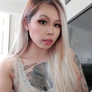 Meet your Posher, Brittney